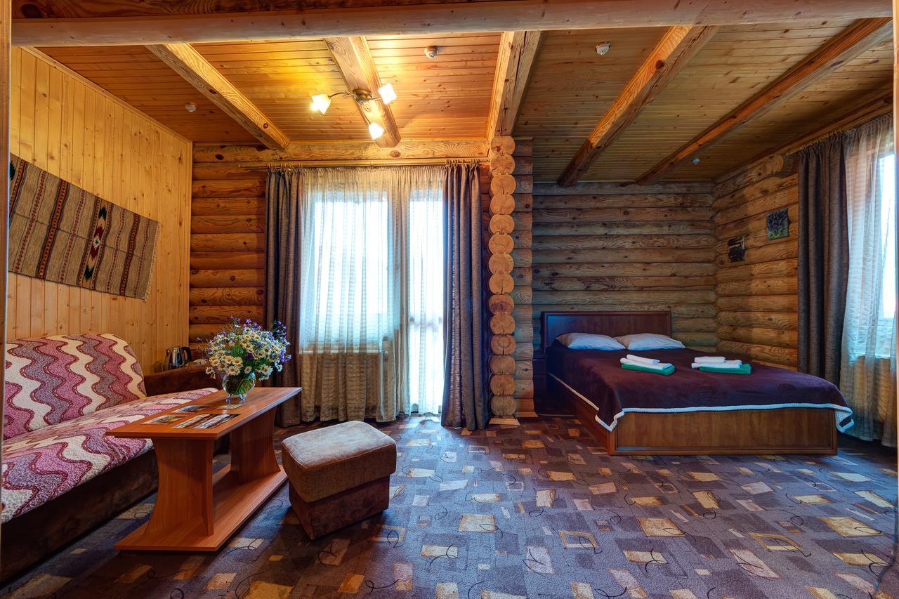 Slovyanka Hotel Славске Екстериор снимка