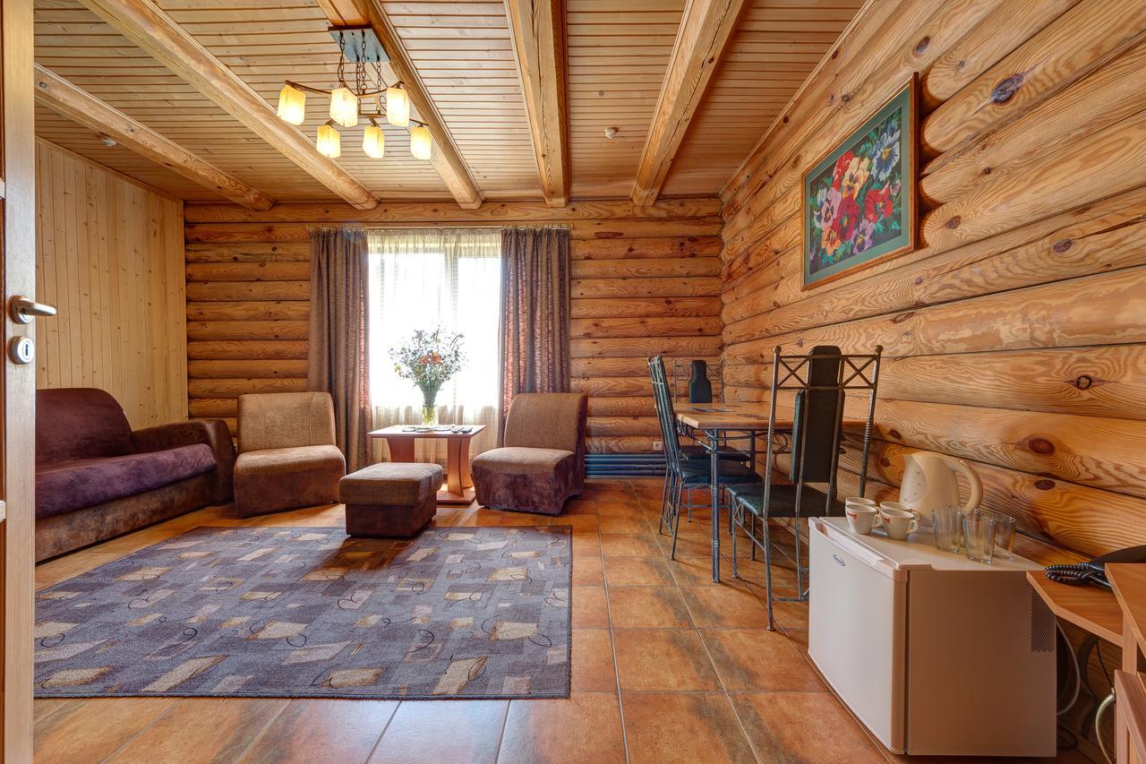Slovyanka Hotel Славске Екстериор снимка