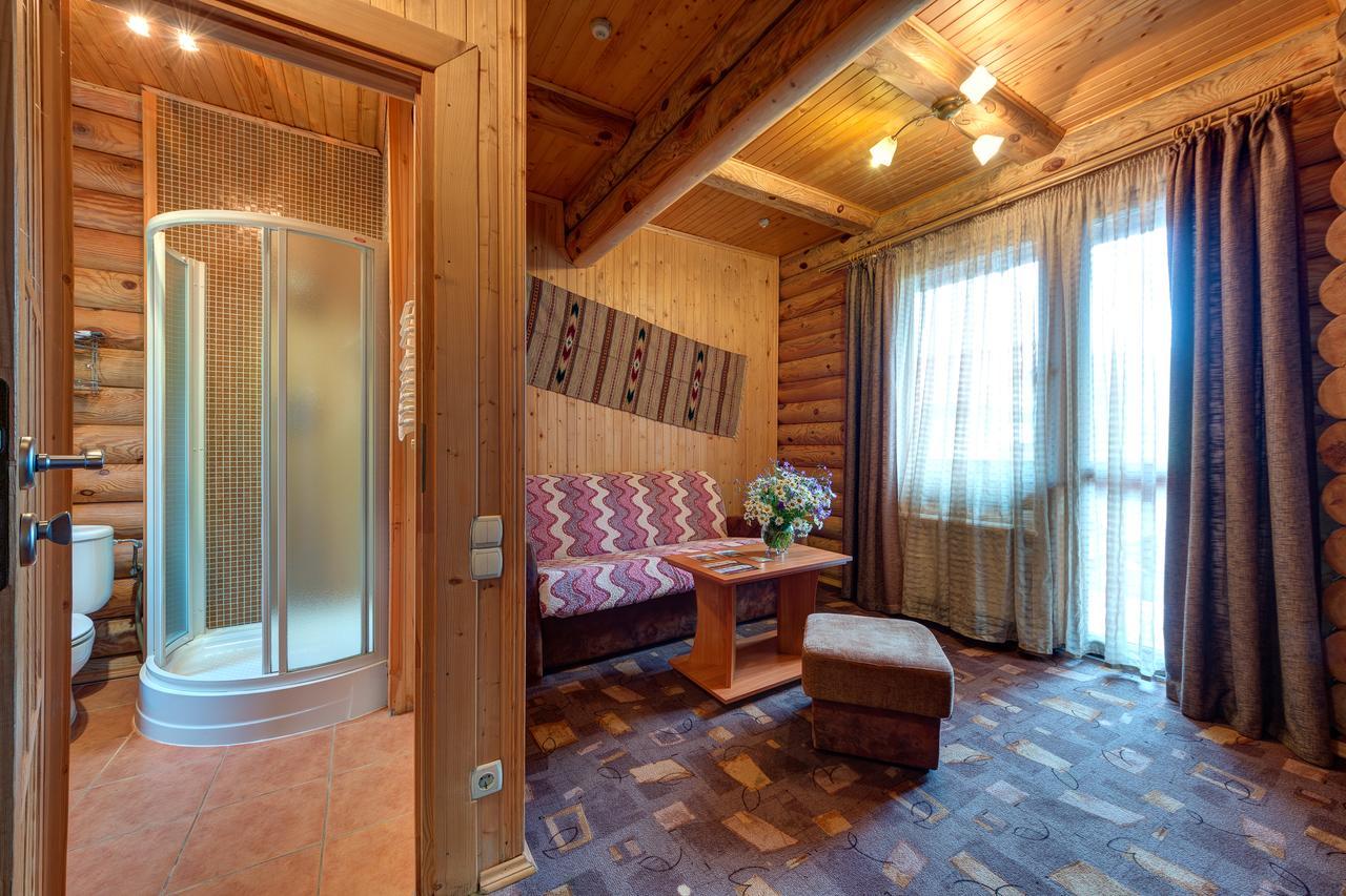 Slovyanka Hotel Славске Екстериор снимка