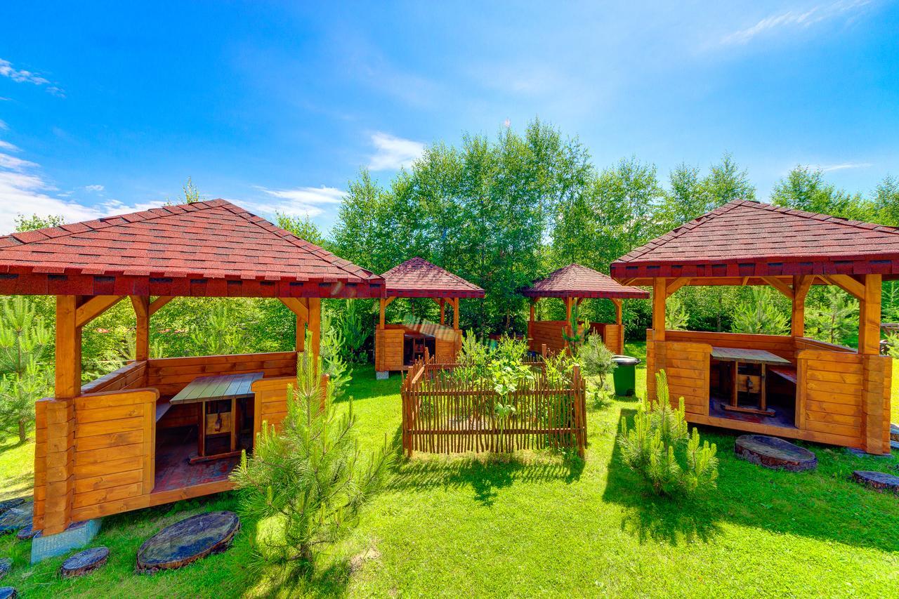 Slovyanka Hotel Славске Екстериор снимка